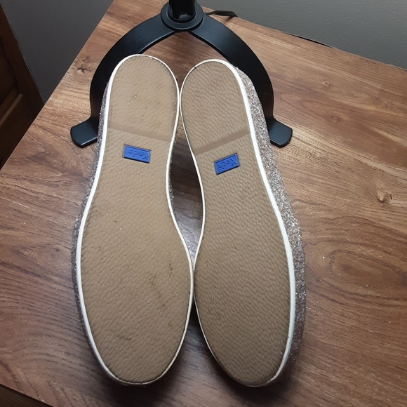 Keds Kate Spade  White & Gold Glitter Sneaker Wome - Picture 9 of 10